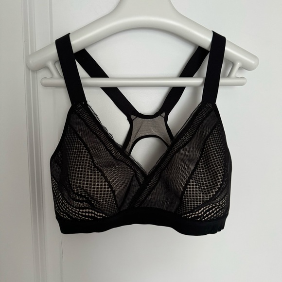 Lululemon Awake to Lace Bra size 34D - Picture 4 of 8